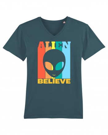Retro Vintage Alien Stargazer
