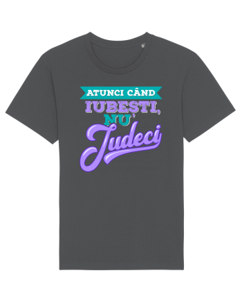 Atunci când iubești, nu judeci Anthracite