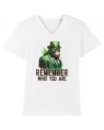 cu atitudine irlandeză - Remember who you are Tricou mânecă scurtă guler V Bărbat Presenter