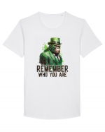 cu atitudine irlandeză - Remember who you are Tricou mânecă scurtă guler larg Bărbat Skater