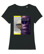 The One Whose Hand Is In Fire Is Not Like The One ... Tricou mânecă scurtă guler larg fitted Damă Expresser