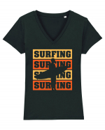 Surfing Surfing Surfing Surfing Tricou mânecă scurtă guler V Damă Evoker