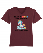 Believe in Magic. Those who don’t believe in magic will never find it ,  1 Tricou mânecă scurtă guler V Bărbat Presenter
