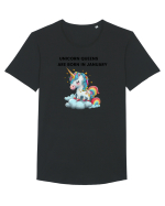 Unicorn mesaj UNICORN QUEENS ARE BORN IN JANUARY, design 1 Tricou mânecă scurtă guler larg Bărbat Skater