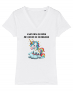 Unicorn mesaj UNICORN QUEENS ARE BORN IN december,  design 1 Tricou mânecă scurtă guler V Damă Evoker