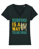 Surfing is a way to be free Tricou mânecă scurtă guler V Damă Evoker