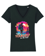 in stil synthwave - Find yourself on the trail Tricou mânecă scurtă guler V Damă Evoker