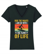 Ride the waves and go with the flow of life Tricou mânecă scurtă guler V Damă Evoker