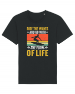 Ride the waves and go with the flow of life Tricou mânecă scurtă Unisex Rocker