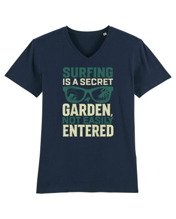 Surfing is a secret garden, not easily entered. French Navy