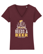 pt iubitorii de bere - This guy needs a beer Tricou mânecă scurtă guler V Damă Evoker