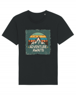 Adventure Awaits Retro Sunset Distressed Poster Style Tricou mânecă scurtă Unisex Rocker