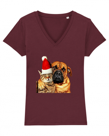 Dogs and cat in Christmas spirit Burgundy