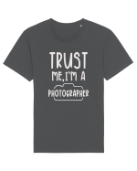 Crede-mă, sunt Fotograf! Tricou mânecă scurtă Unisex Rocker