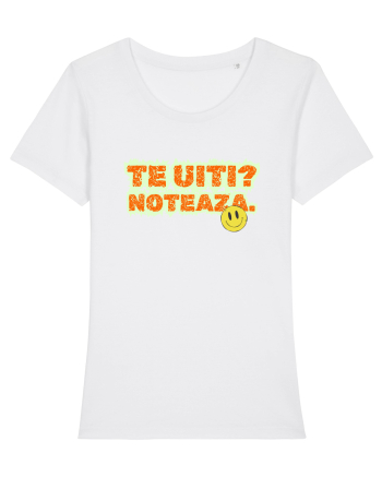 Te uiți? Notează  White