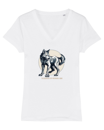 LUP 4 - IN SALBATICIE STA PASTRAREA LUMII White