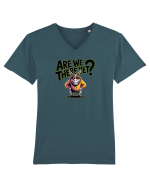 ARE WE THERE YET? - MAI AVEM PANA AJUNGEM? 3 Tricou mânecă scurtă guler V Bărbat Presenter