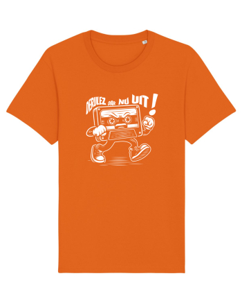 DERULEZ DAR NU UIT - Școala veche Bright Orange