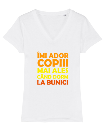 IMI ADOR COPIII, MAI ALES CAND DORM LA BUNICI White