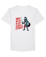 WHAT WE DO IN LIFE ECHOES IN ETERNITY- CEEA CE FACEM IN VIATA ARE ECOU  Tricou mânecă scurtă guler larg Bărbat Skater