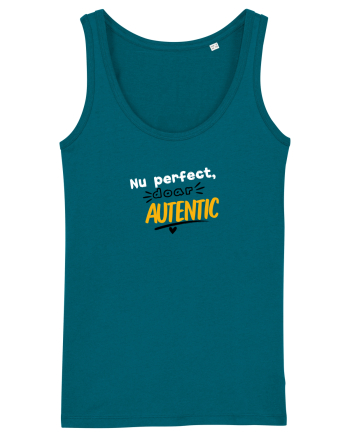 Nu perfect. Doar autentic. Ocean Depth