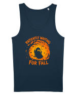 Patiently Waiting for Fall Maiou Bărbat Runs