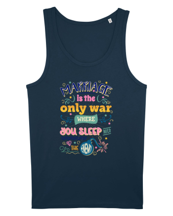 Somn cu inamicul Navy