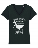 Just a Girl who Loves Ducks Tricou mânecă scurtă guler V Damă Evoker