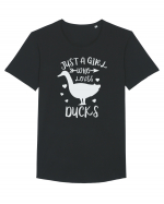 Just a Girl who Loves Ducks Tricou mânecă scurtă guler larg Bărbat Skater