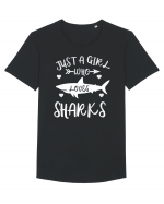 Just a Girl who Loves Sharks Tricou mânecă scurtă guler larg Bărbat Skater