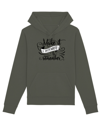 Un decembrie memorabil Khaki